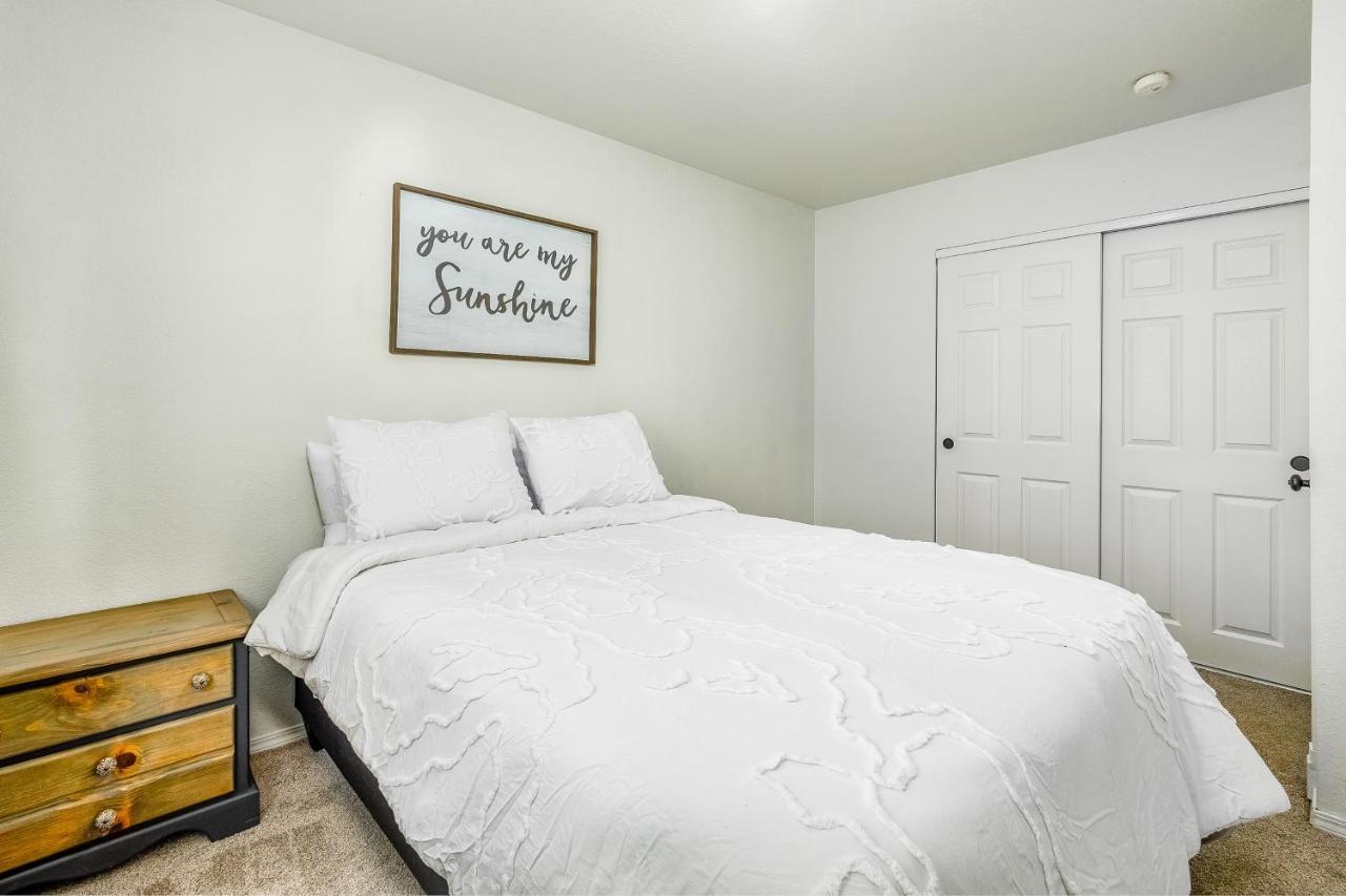 Carriage House At Ashley Anchorage Exterior foto